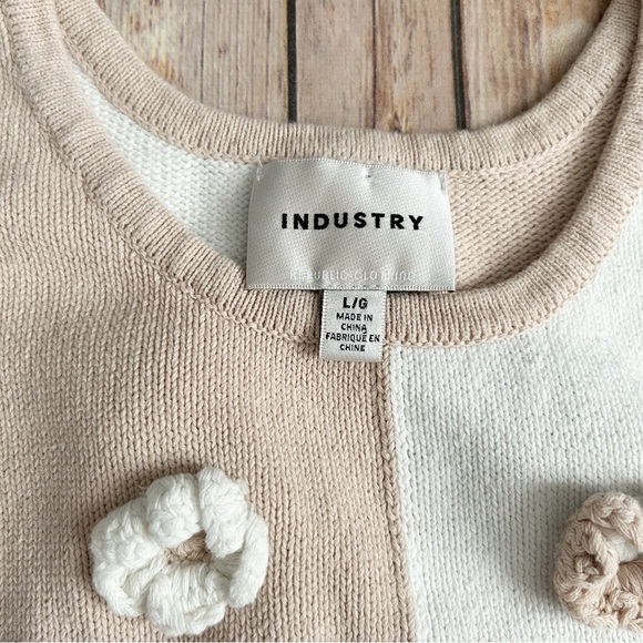 Industry Republic Clothing Two-Tone Sweater Vest with Floral Accents - Picture 3 of 5